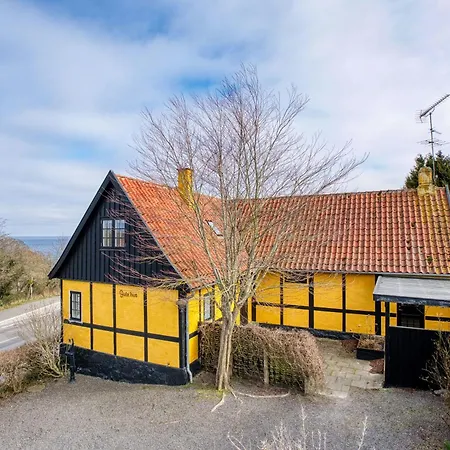 Σπίτι διακοπών Half-timbered House By The Baltic Sea In Tejn Allinge-Sandvig